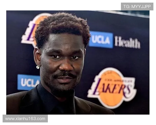 艾顿同意加盟湖人签约2年1660万与东詹联手争冠 艾顿同意加盟湖人签约2年1660万与东詹联手争冠